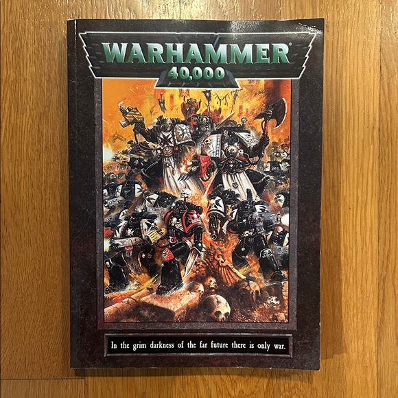 Warhammer 40,000 Game Book - Picture 1 of 4